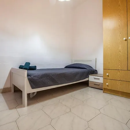Appartement Mi2 - Sea Front - St Paul's Islands! St. Paul's Bay