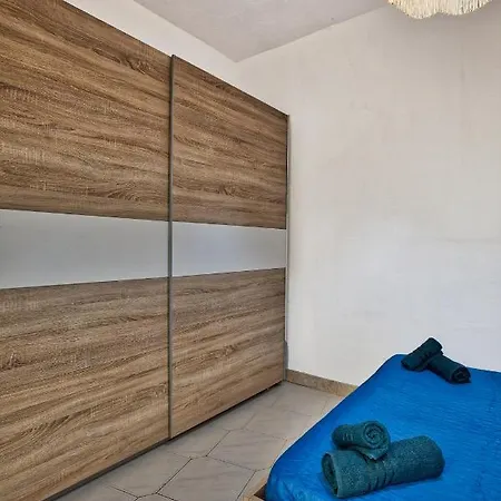 Mi2 - Sea Front - St Paul's Islands! Appartement St. Paul's Bay